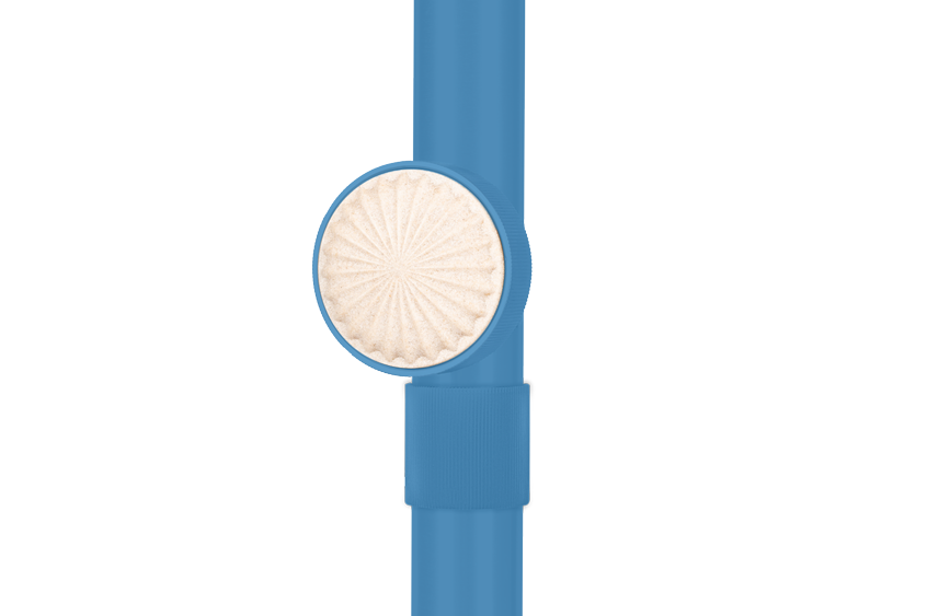 JEE-O IZI Blue — on/off control detail