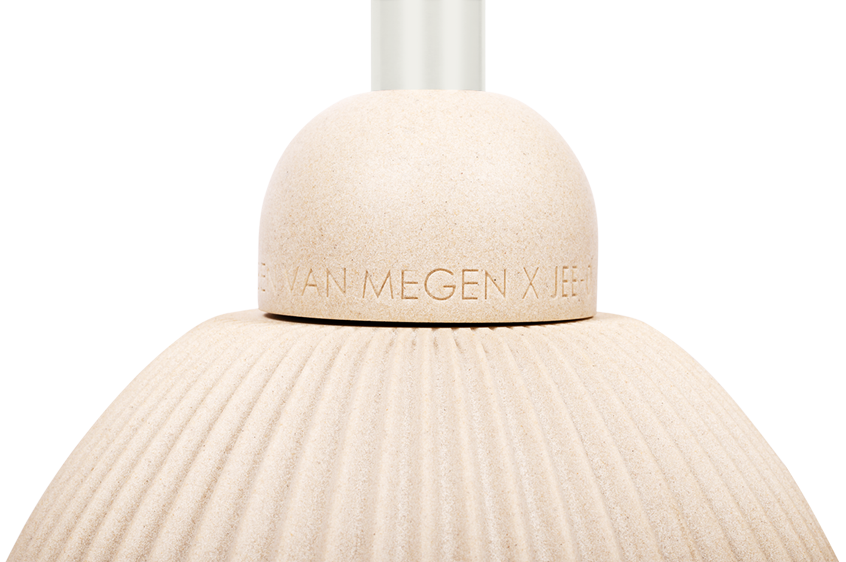 JEE-O IZI Off White — textured base detail