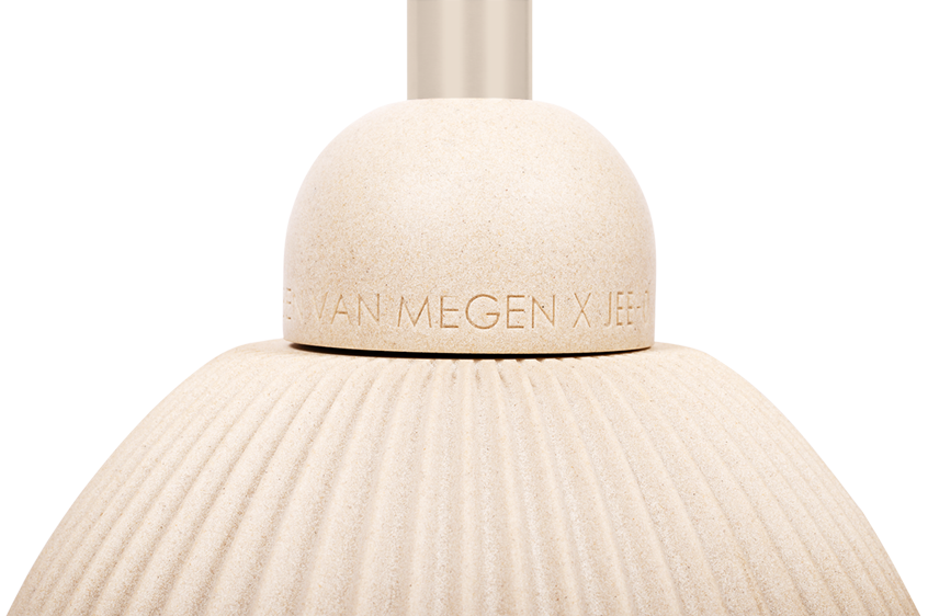 JEE-O IZI Beach — textured base detail